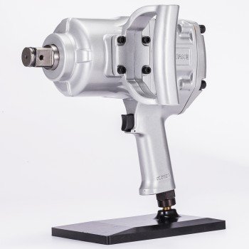 Гайковерт пневматический грузовой 1" 2400 N/m RT-5663